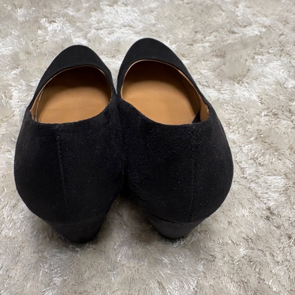 Nima Round Closed toe Black Wedge Heel Pumps Women Size 9 -Excellent condition - Picture 5 of 6